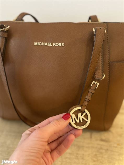 michael kors táska ár